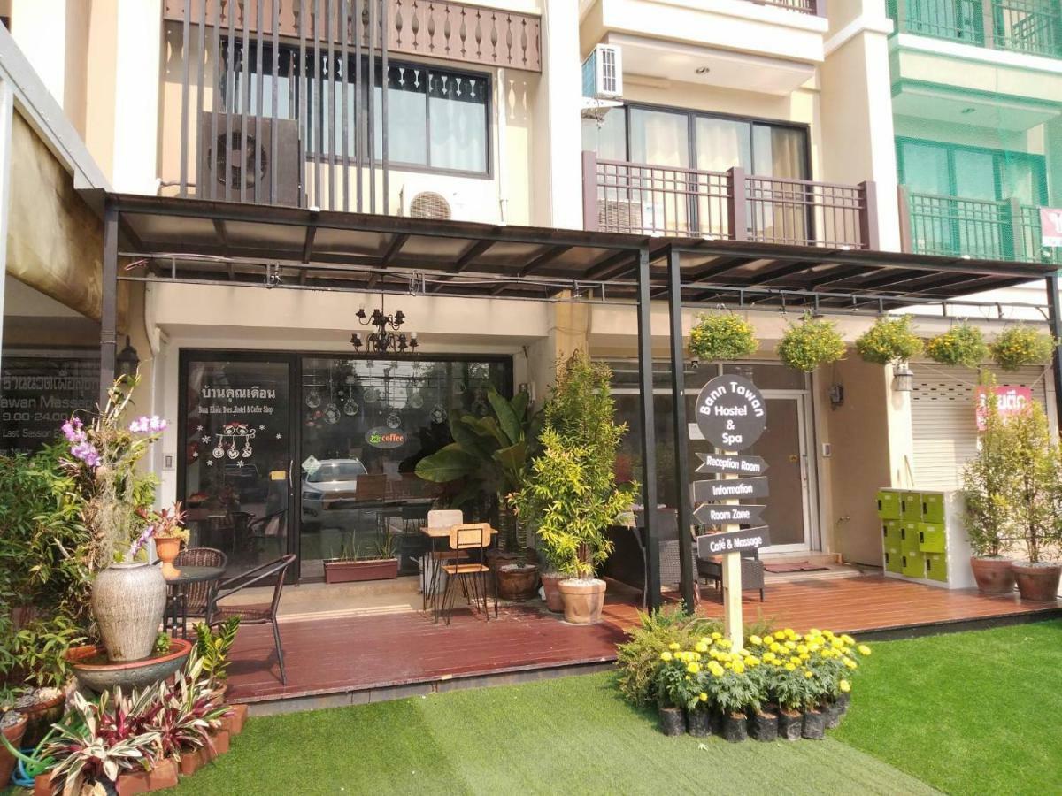 Bann Tawan Hostel & Spa Chiang Rai Exterior foto